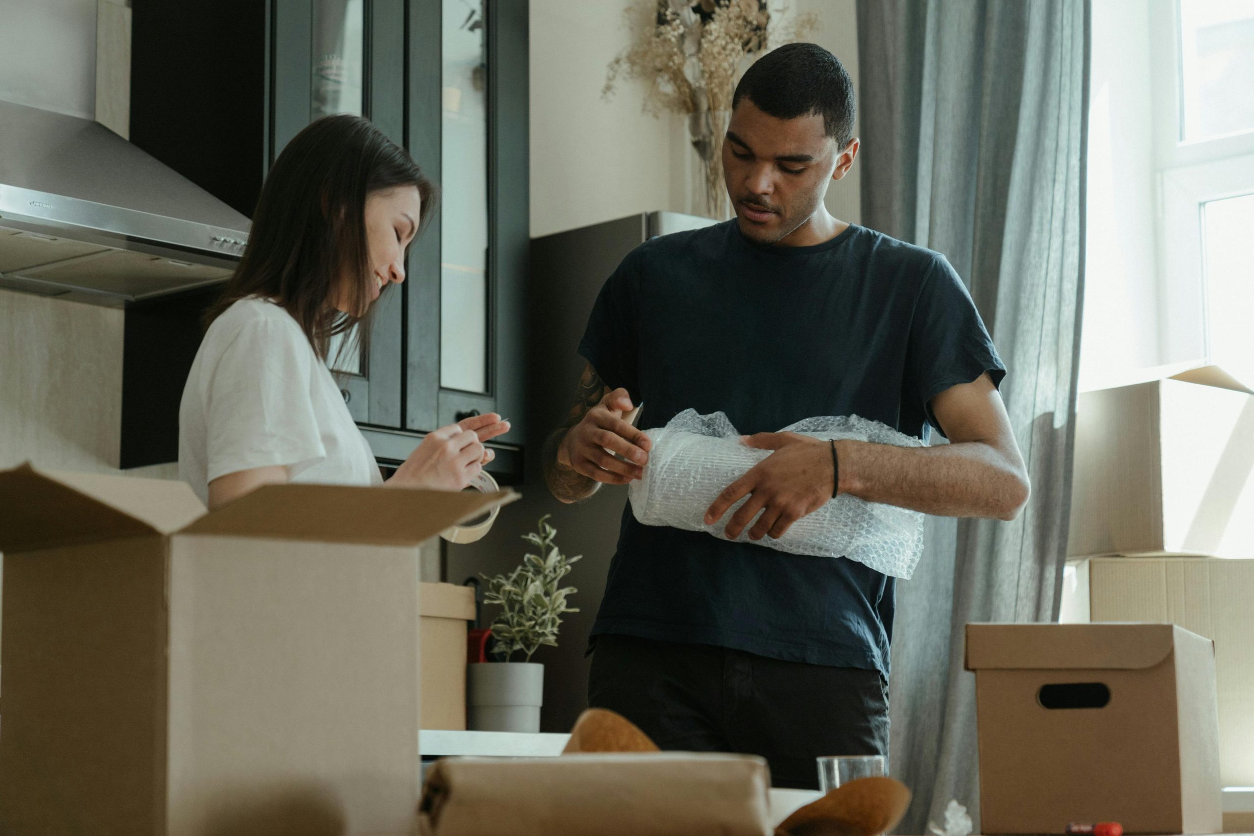 Everything You Need in One Place: Packing and Moving Services by Experts